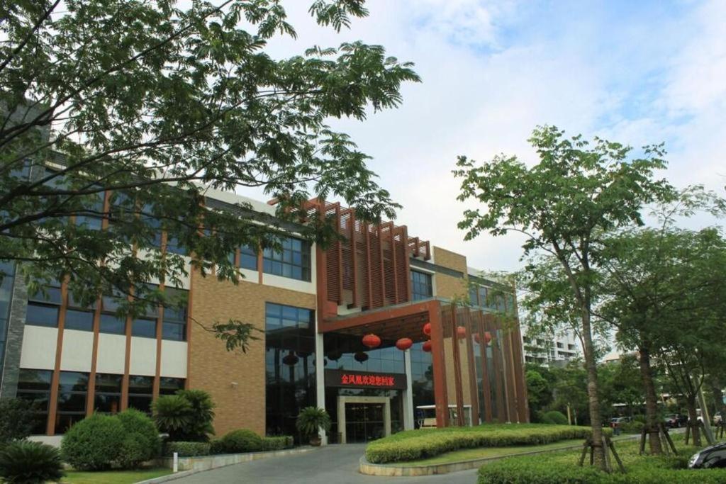 Suzhou Phoenix Hotspring Resort Zhangjiagang Exterior photo
